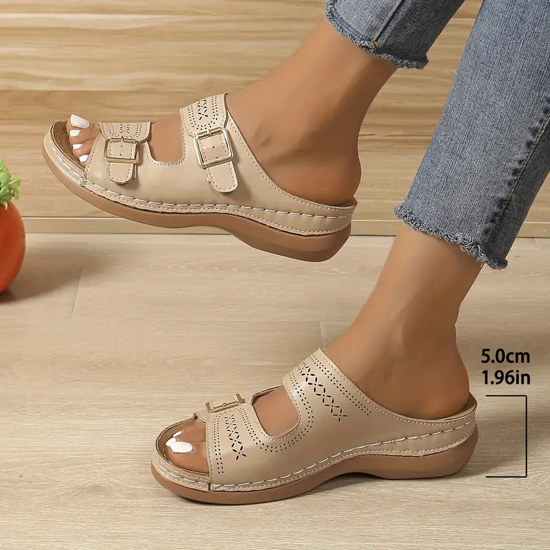 Lydia™ | Adjustable Wedge Sandal