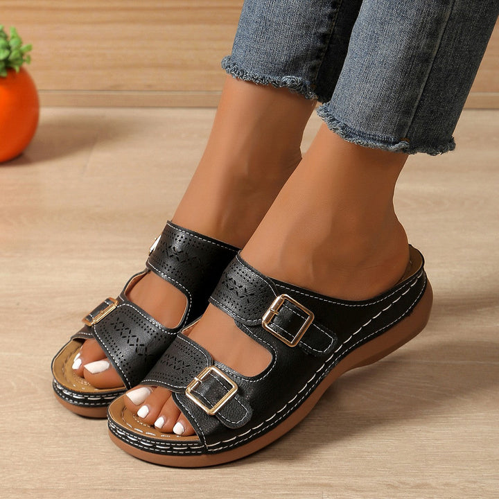 Lydia™ | Adjustable Wedge Sandal