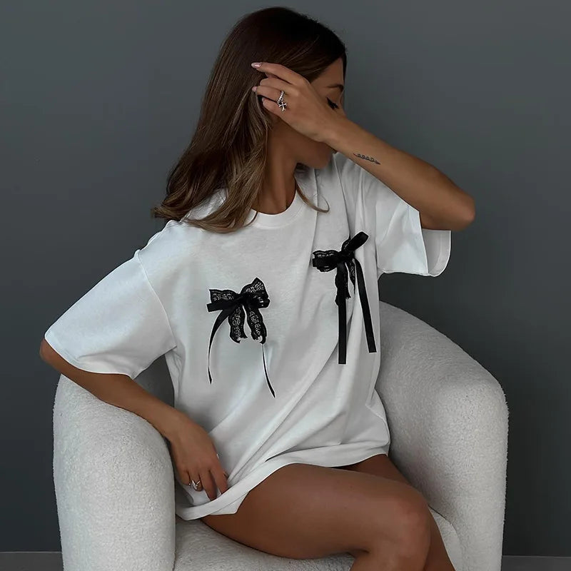 TALIE™ – T-shirt Fofa e Confortável com Laço