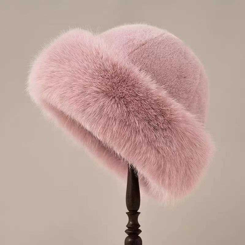 Aurélina™ – The Winter Beanie That Combines Warmth, Style, and Elegance