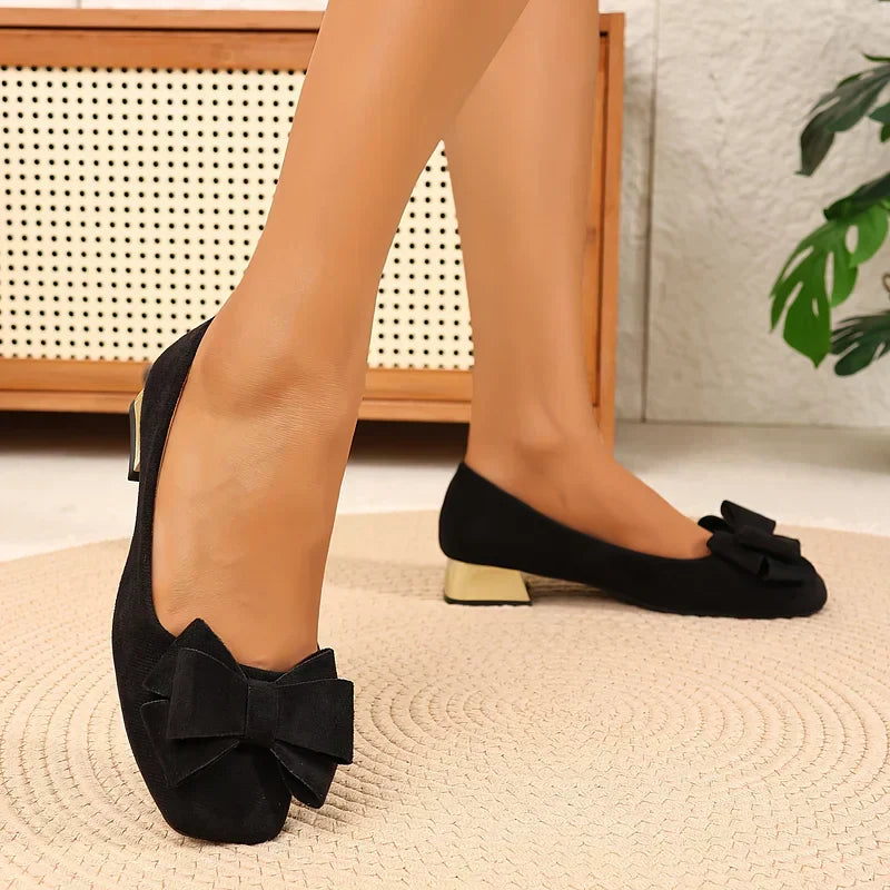 Eloria™ | Bow Block Heel Pumps
